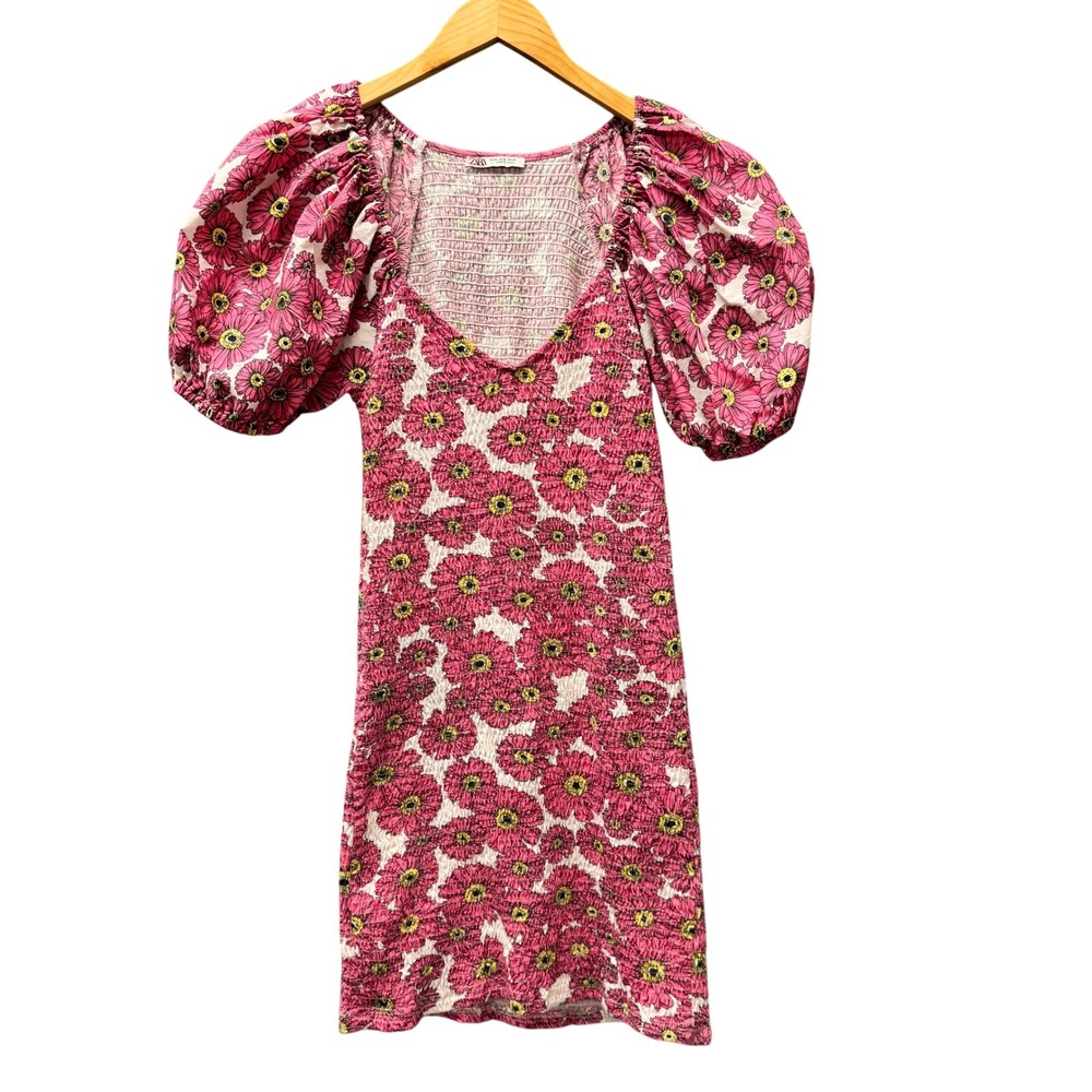 Zara Dress Womens Medium Smocked Puff Sleeve Floral Pink Summer Mini Bodycon